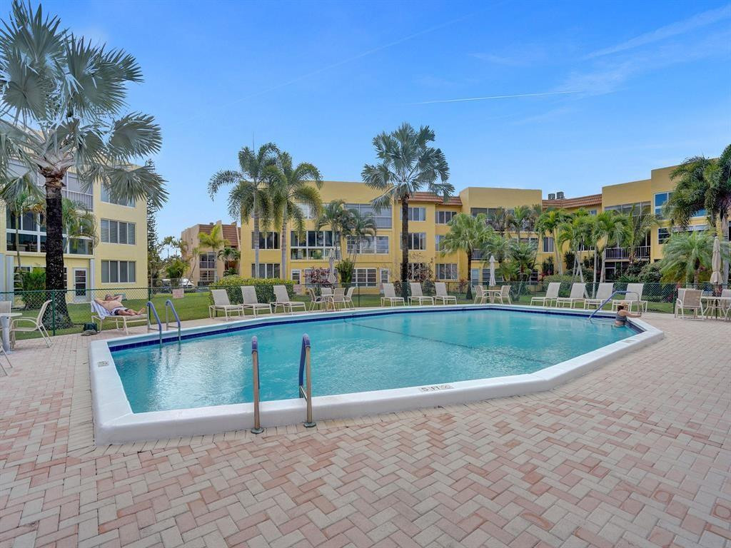 ROYAL PARK GARDENS - Residential