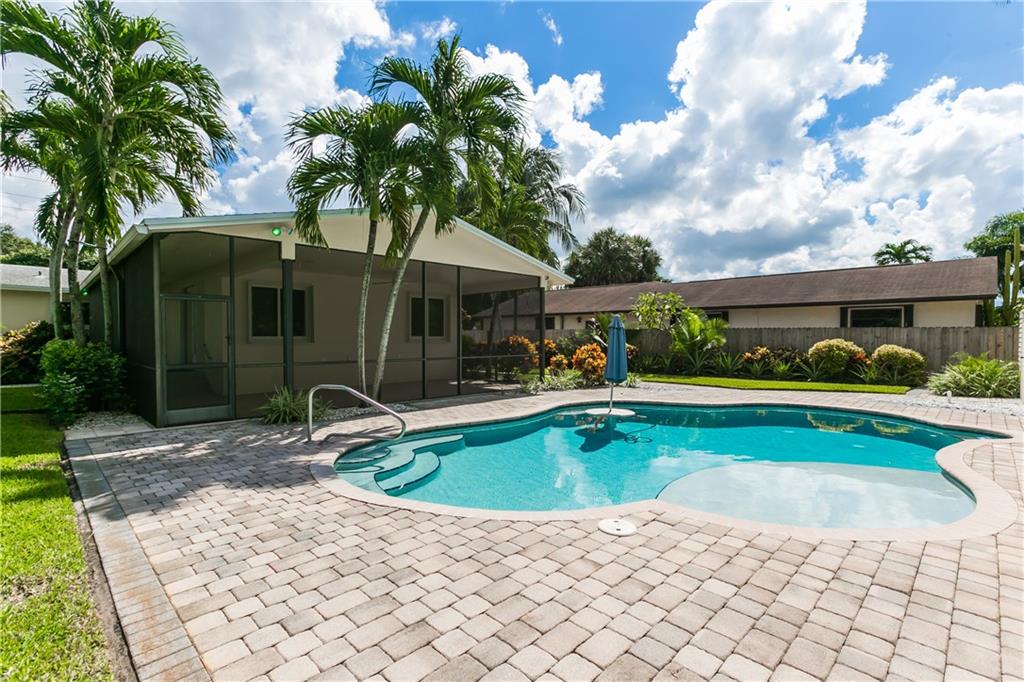 Lauderdale Little Ranches - Residential