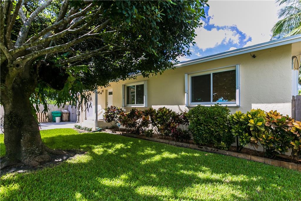 Lauderdale Little Ranches - Residential