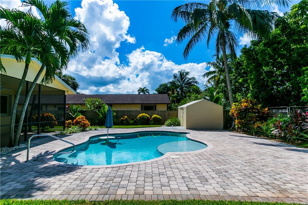 Lauderdale Little Ranches - Residential