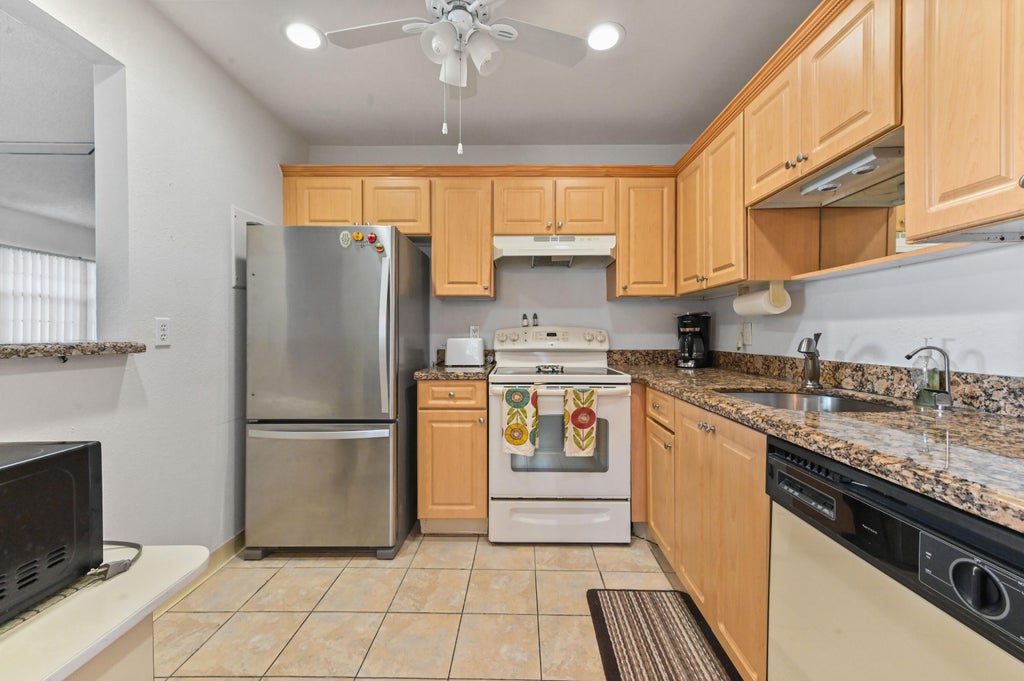 Photo of 566 Monaco L, Delray Beach, FL 33446 (MLS # R11016372)