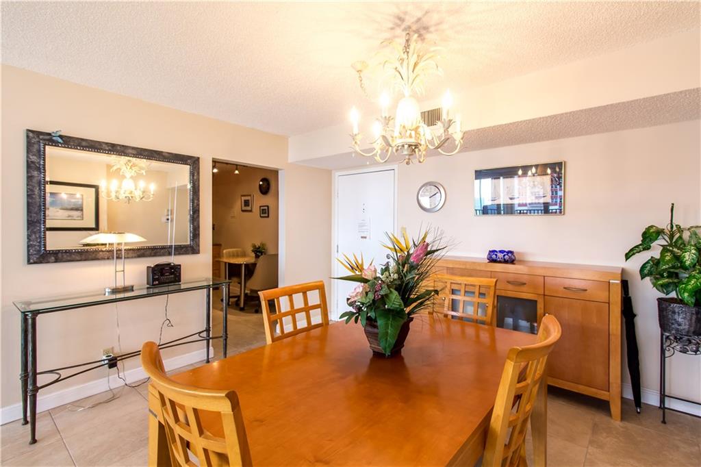 SILVER THATCH - Residential