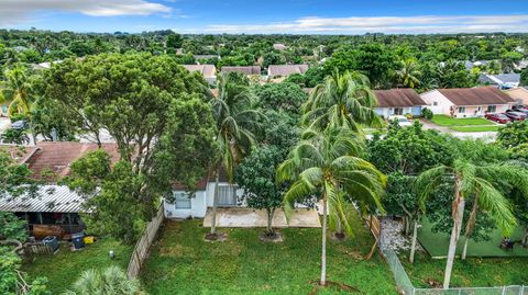 A home in Lake Worth