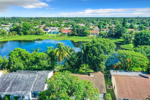 A home in Lake Worth