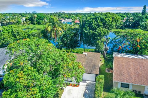 A home in Lake Worth