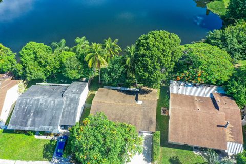 A home in Lake Worth