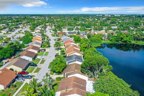 A home in Lake Worth