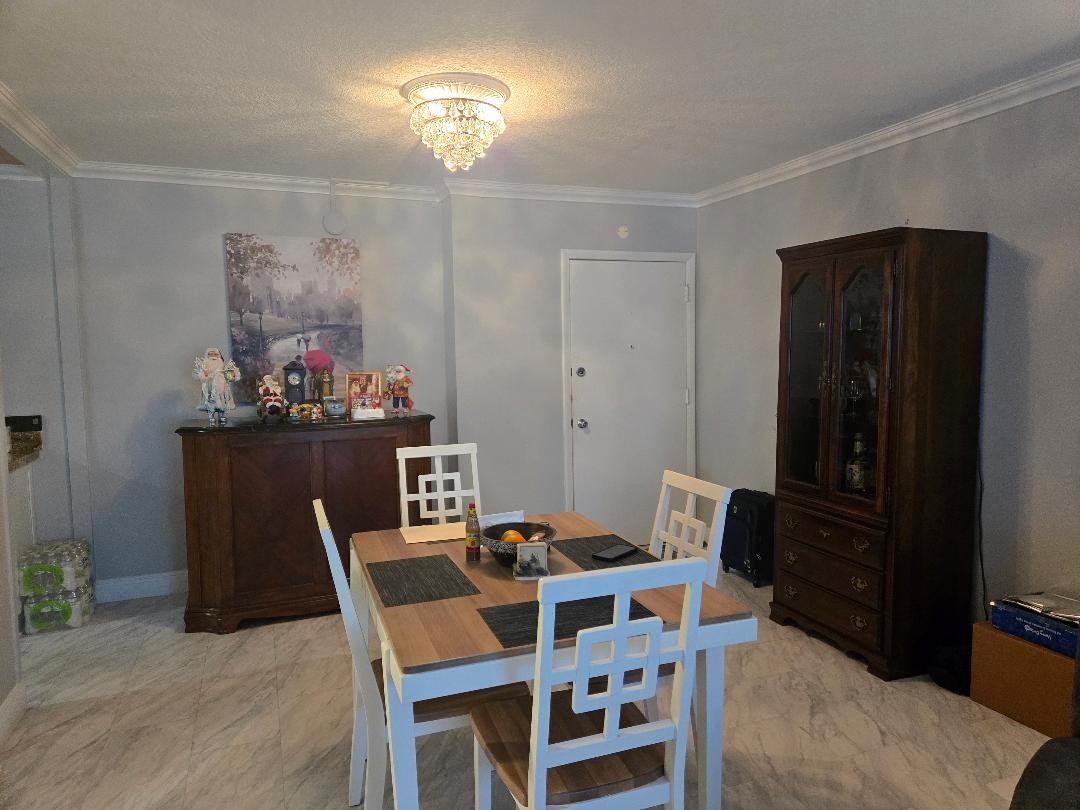 Oakland Grove Village Con - Residential Lease