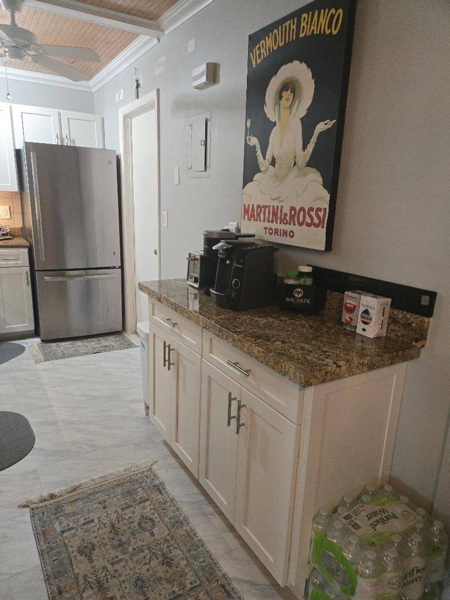 Very nice 1st floor unit. Clean, spacious, updated. Senior Community. 75% of residents are over 55 yrs old. Heated pool in Tropical Setting. Clubhouse with wi-fi. TV and kit facilities. Coinless laundry just down the hall. Parking close by. Safe, secure property. Pet friendly for 1 pet under 20lbs.