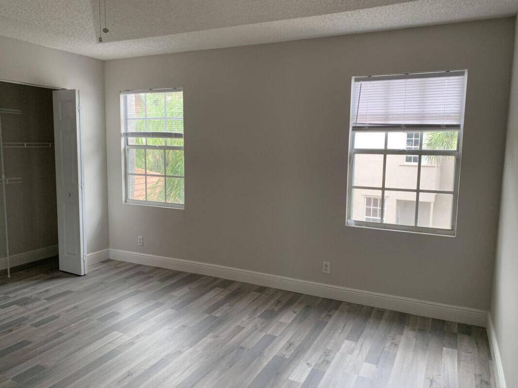 MISSION BAY PAR F PH 1 - Residential Lease