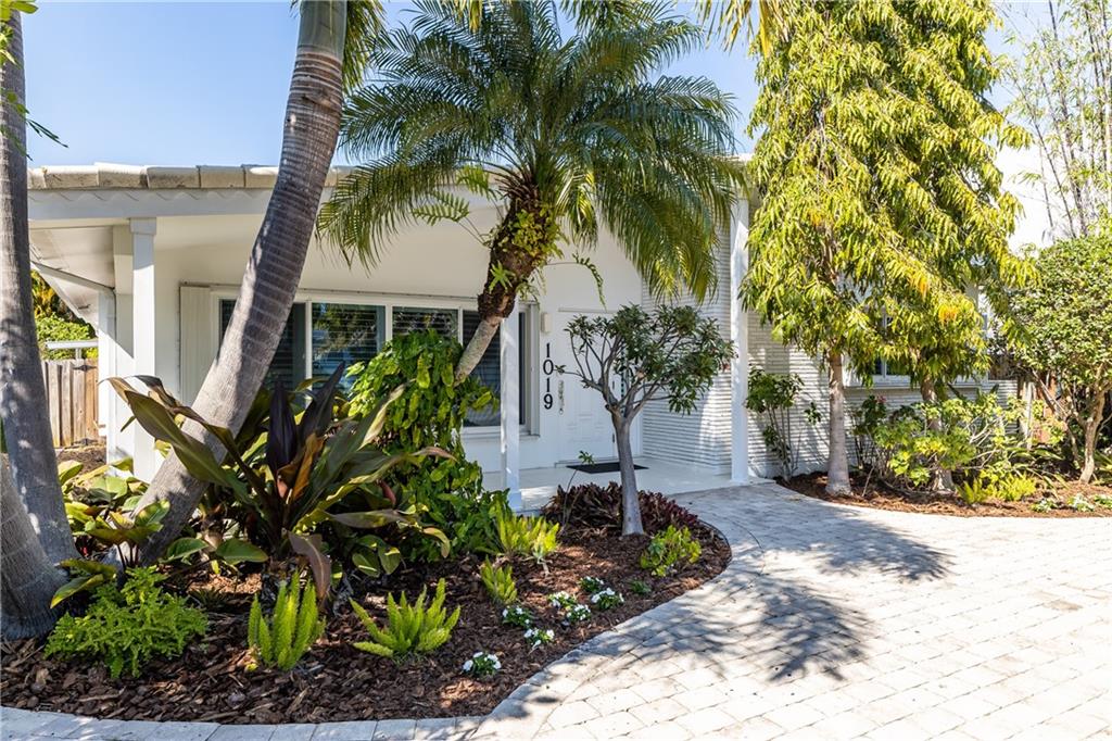 Hollywood Lakes Sec 1-32 - Residential