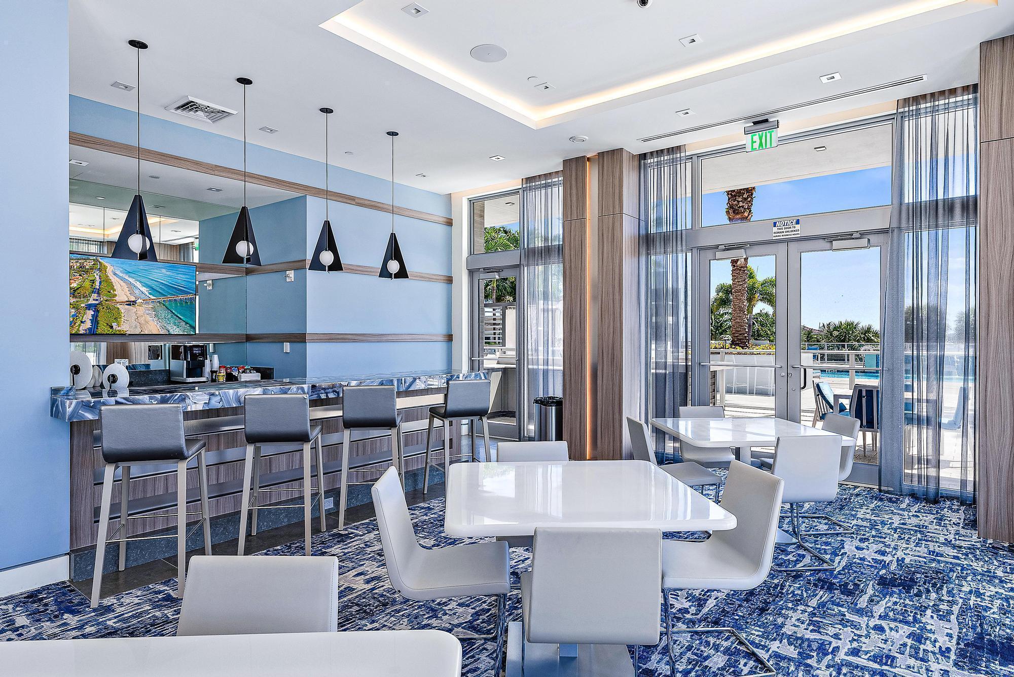 WATER CLUB NORTH PALM BEA - Residential