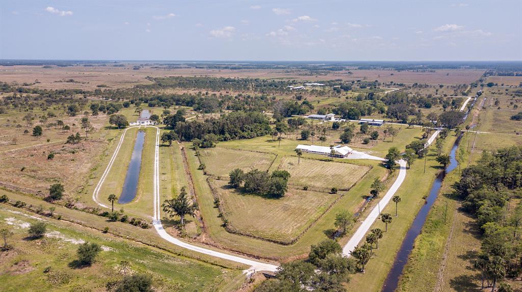 TROPICAL FRUIT FARMS - Land