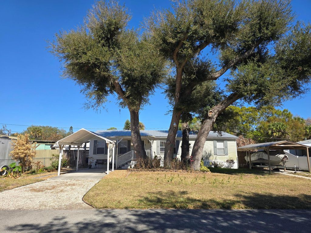 Photo of 5192 Amy Lane, Fort Pierce, FL 34946 (MLS # R11167170)