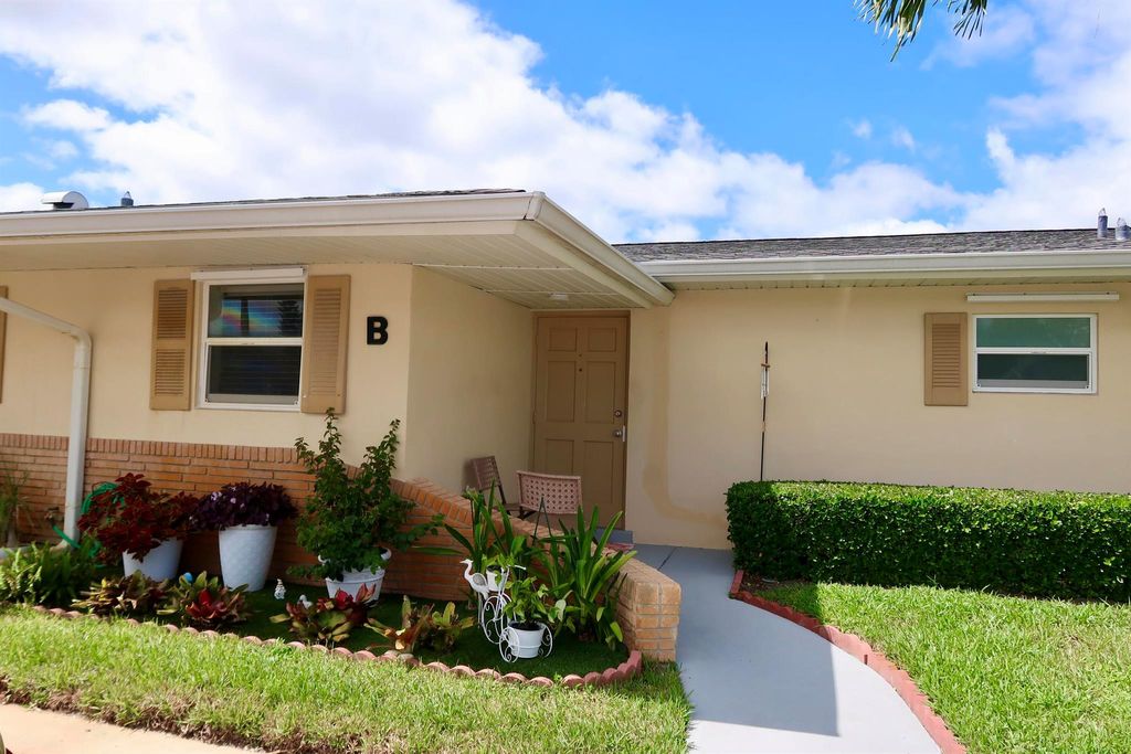 Photo of 2511 Barkley Drive W #B, West Palm Beach, FL 33415 (MLS # R11128274)