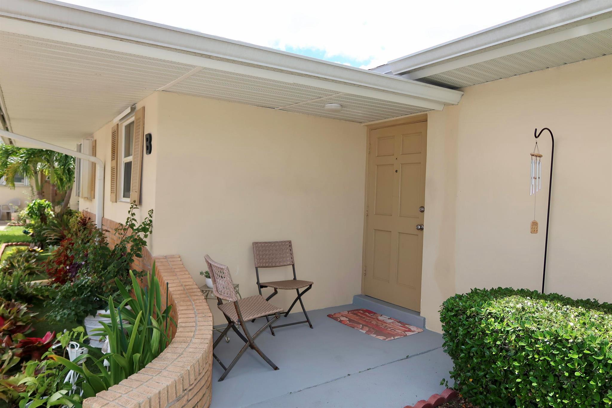 View photos, virtual tours, details... 2511 Barkley Drive W B