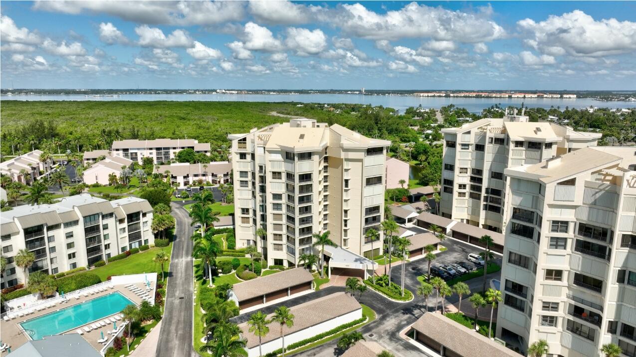 OCEAN VILLAGE - Residential