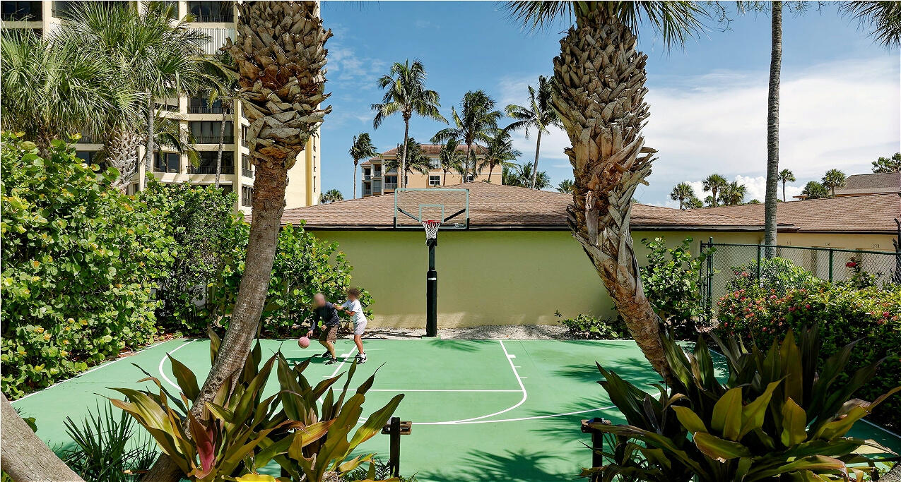 OCEAN VILLAGE - Residential