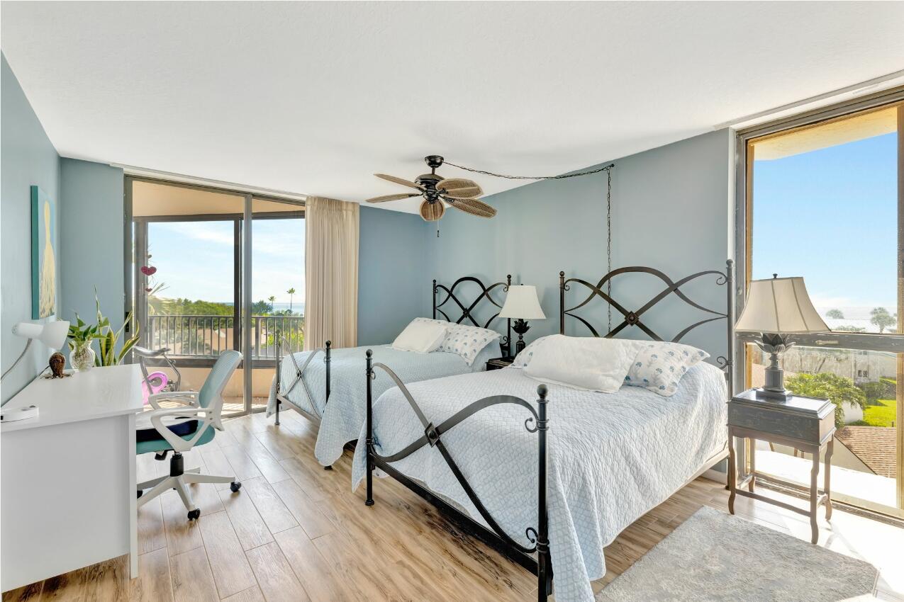 OCEAN VILLAGE - Residential