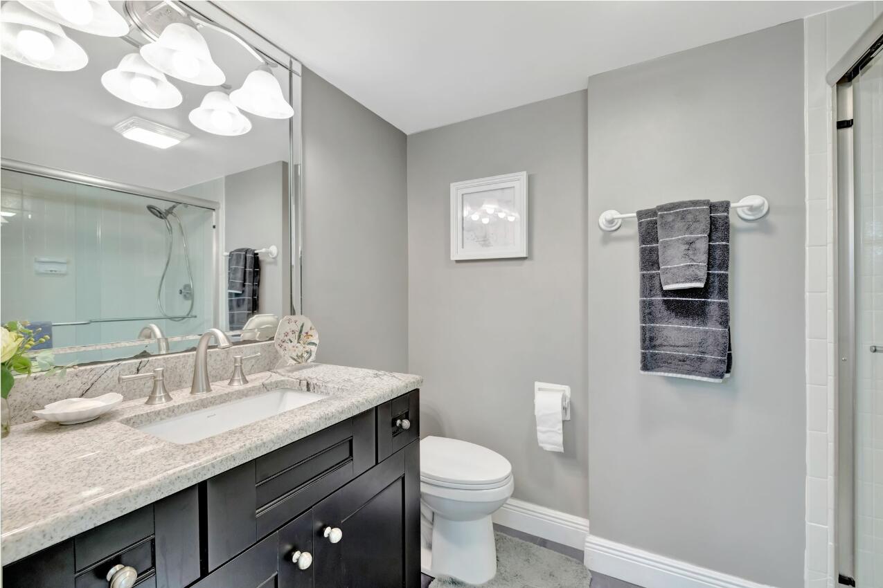 OCEAN VILLAGE - Residential