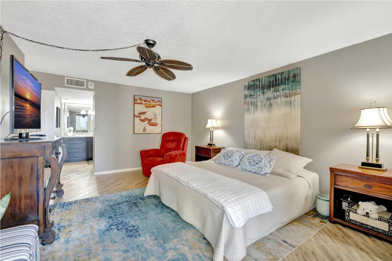 OCEAN VILLAGE - Residential