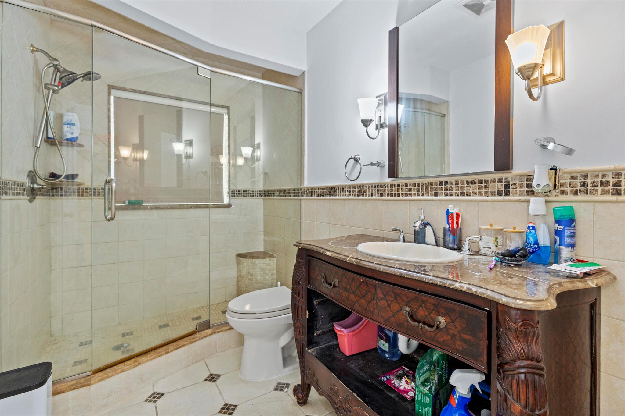 33359 / 2000 - Residential