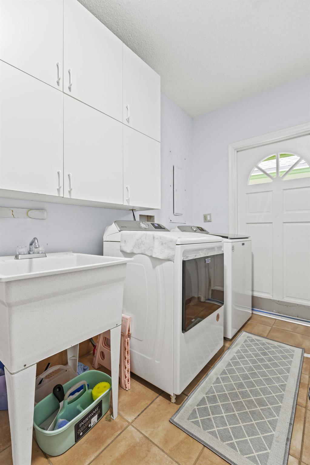 33359 / 2000 - Residential