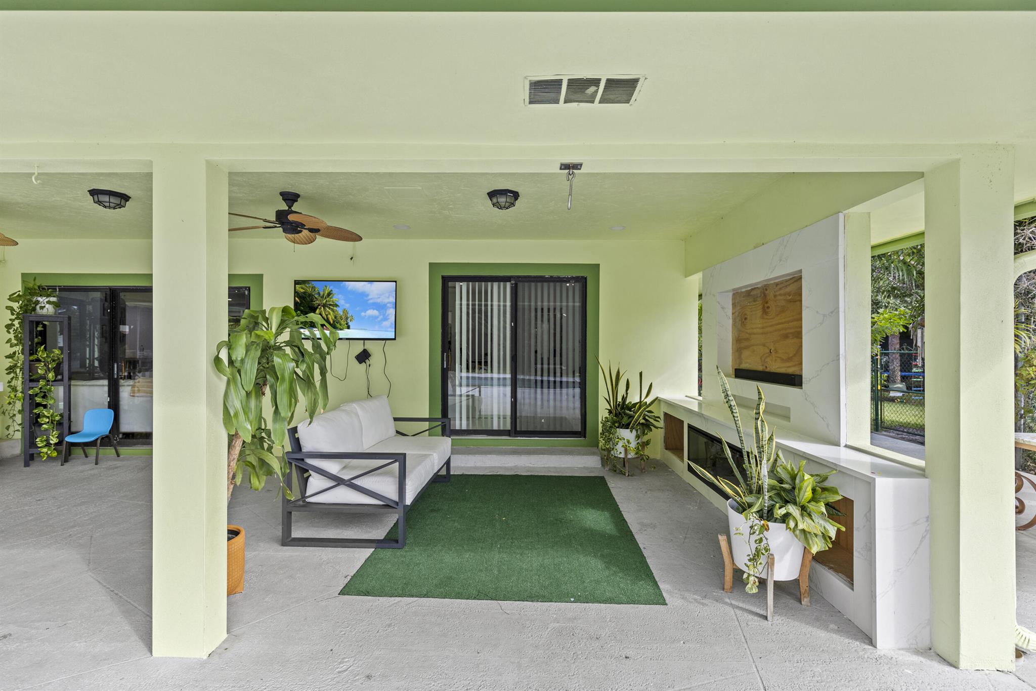 33359 / 2000 - Residential