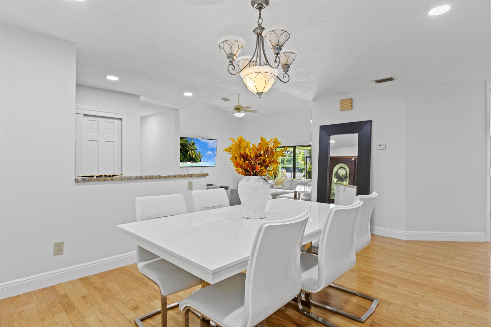 33359 / 2000 - Residential