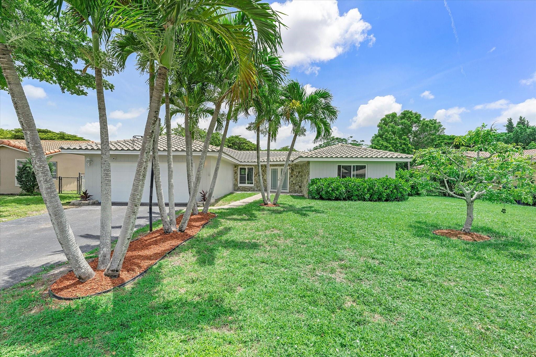 Forest Hills 72-47 B - Residential