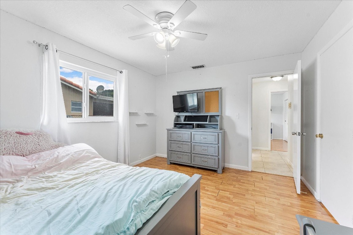 Forest Hills 72-47 B - Residential