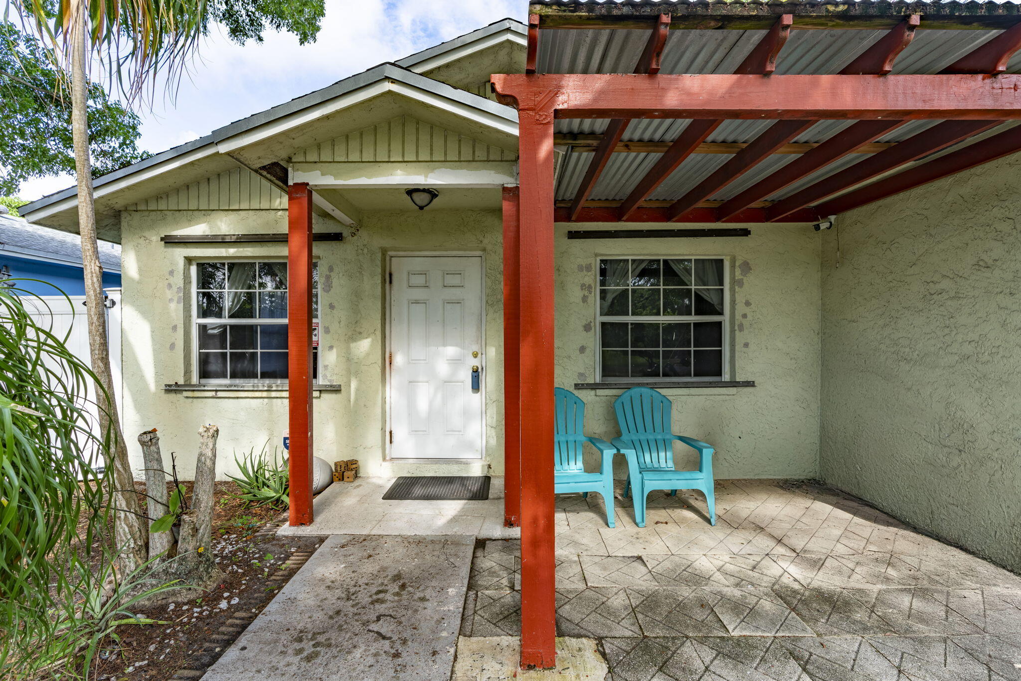 505 NW 7th Court