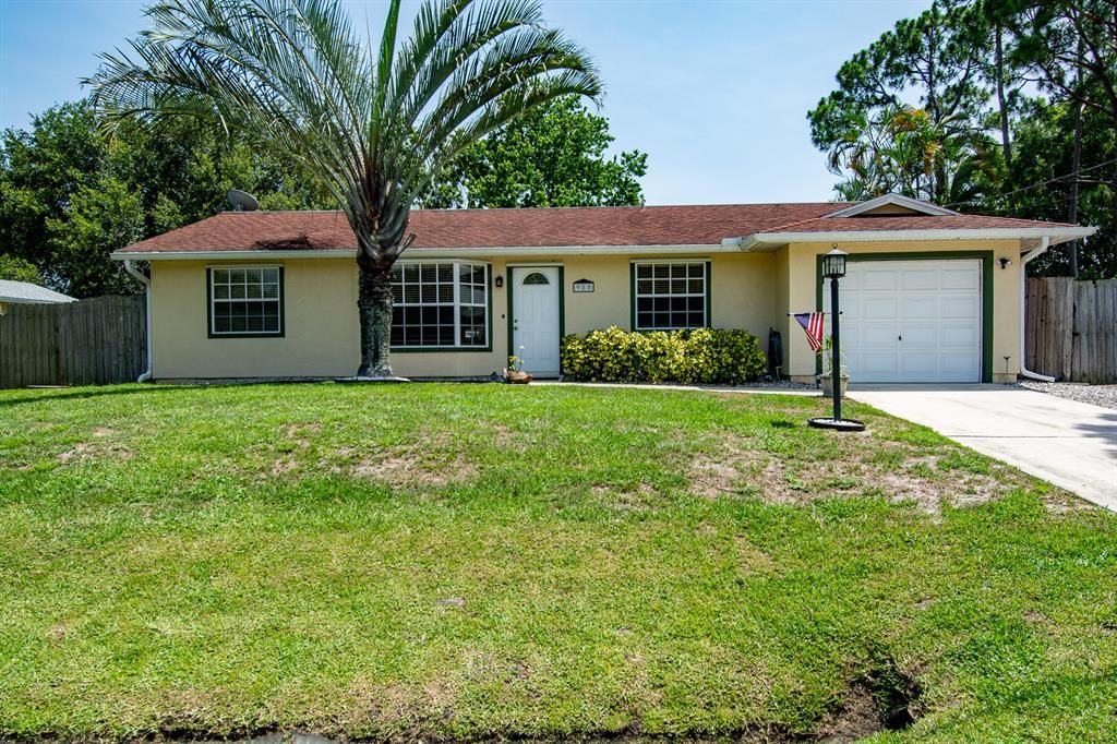 Photo of 980 SW Provincetown Lane Ln, Port St Lucie, FL 34953 (MLS # R10809343)