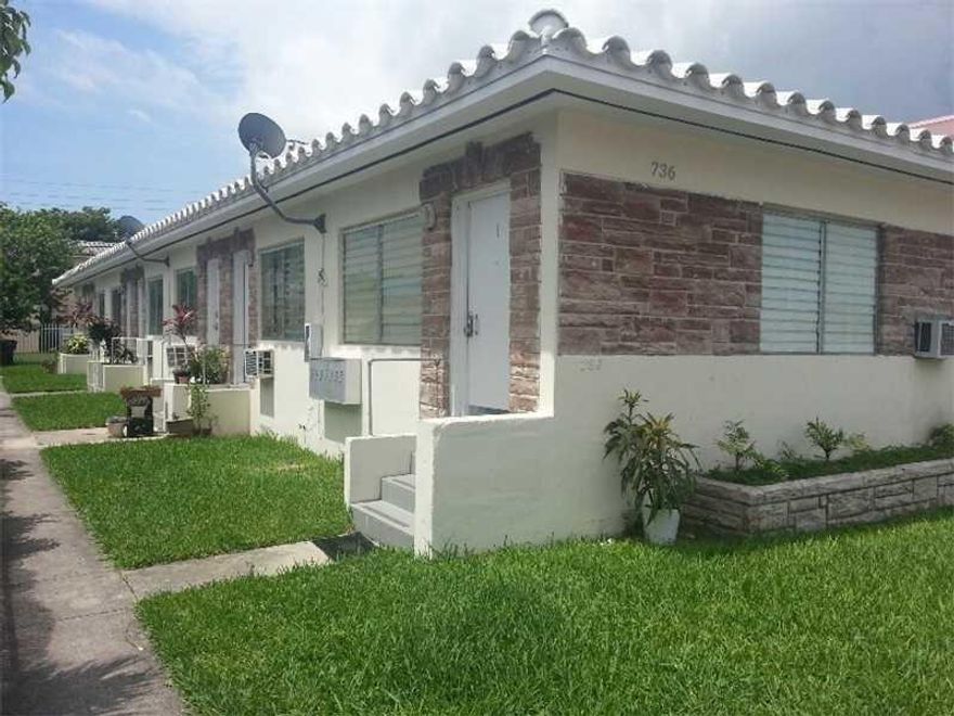 Spacious and Freshly painted Large STUDIO with FULL BATHROOM AND KITCHEN. Unit has tons of natural light and Laundry facility on site for your convenience.  **** PROMOTION First month FREE!!!, last month
 and a half-month security deposit only for qualified prospects (Unit is walking distance to the beach and to Bal Harbour Mall & Restaurants, Haulover Beach, North Shore Beach & Oleta River State Park. Ample street parking. 1 small pet ok** NON AGRESSIVE***. Fast Approval process. 650+ credit required