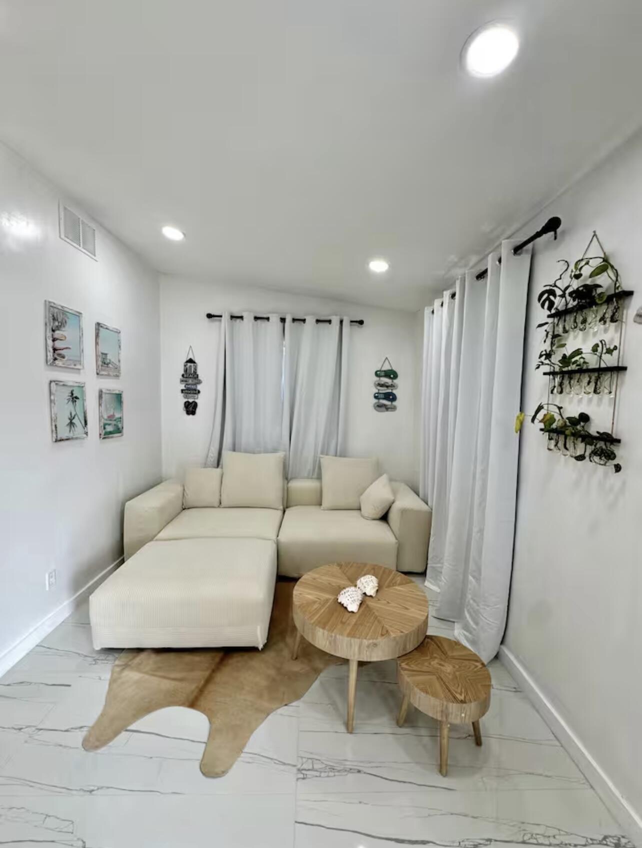 POMPANO BEACH HIGHLANDS 2ND SEC - Residential Lease