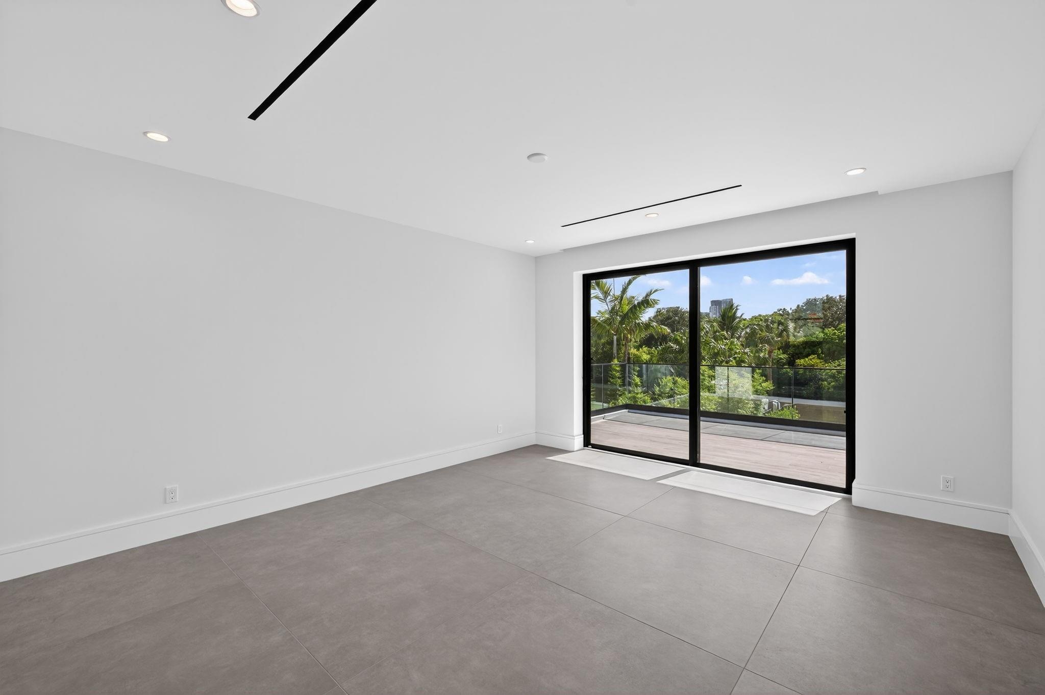 Victoria Isles 15-67 B - Residential