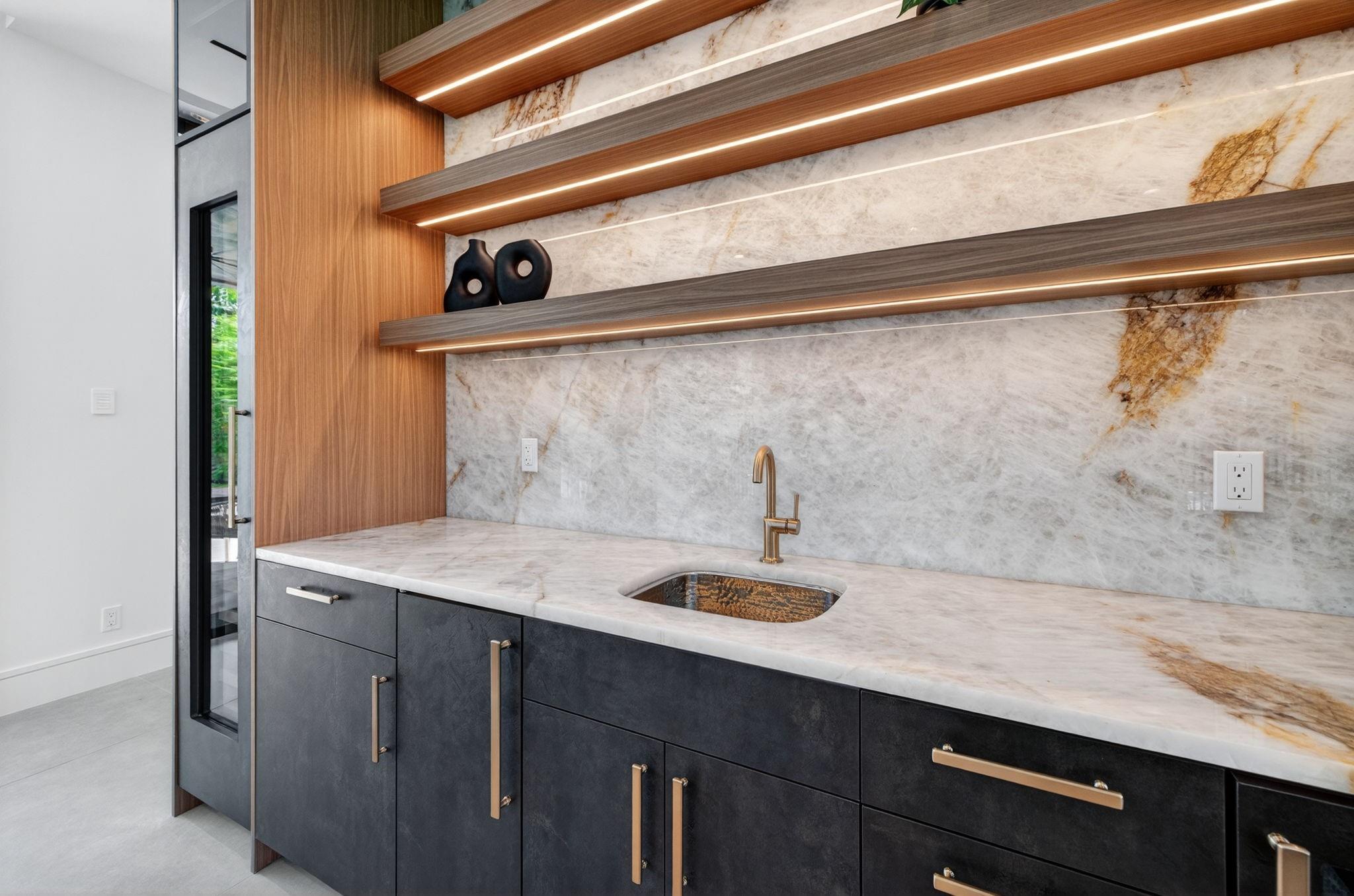 Victoria Isles 15-67 B - Residential