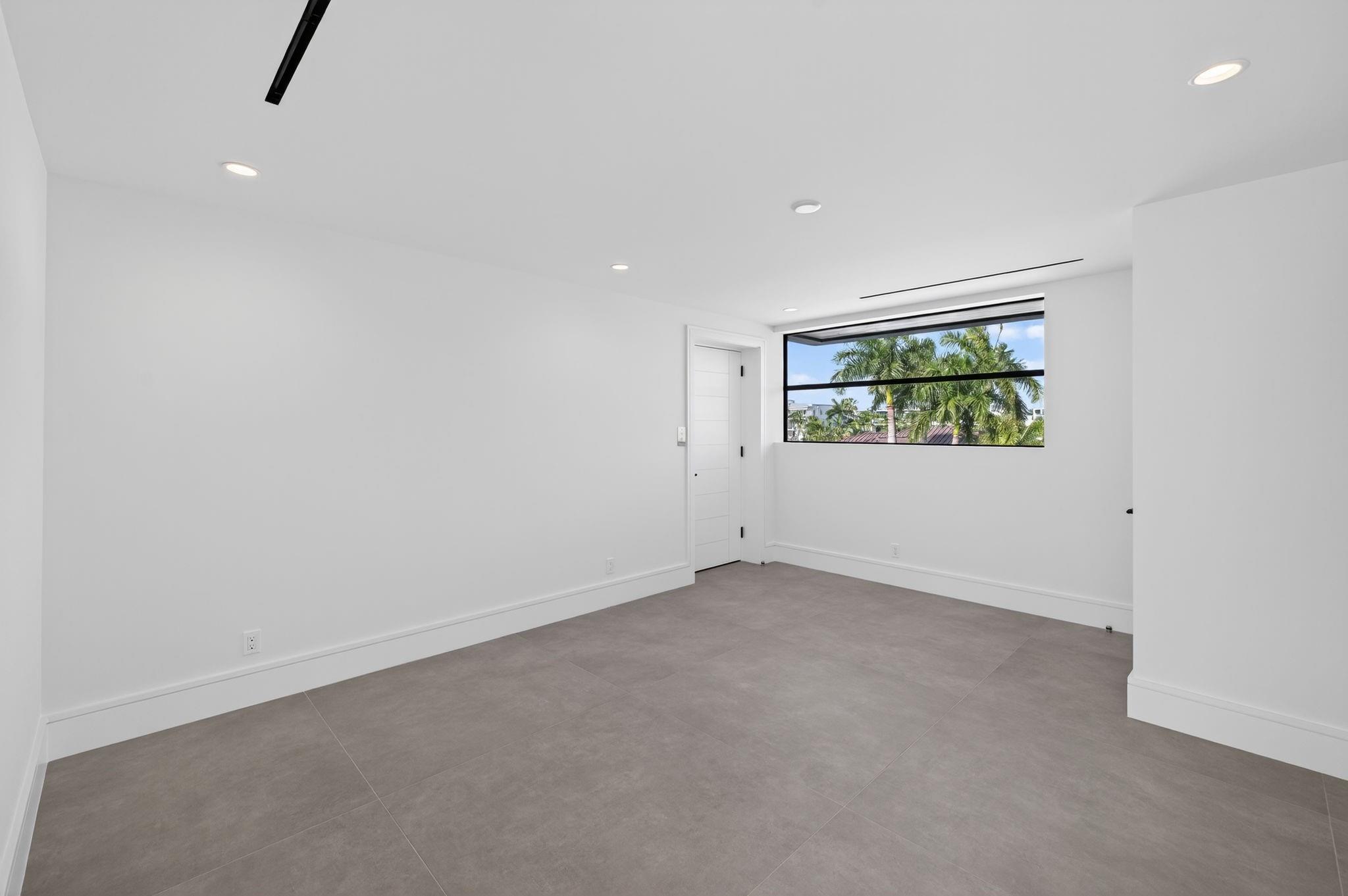 Victoria Isles 15-67 B - Residential