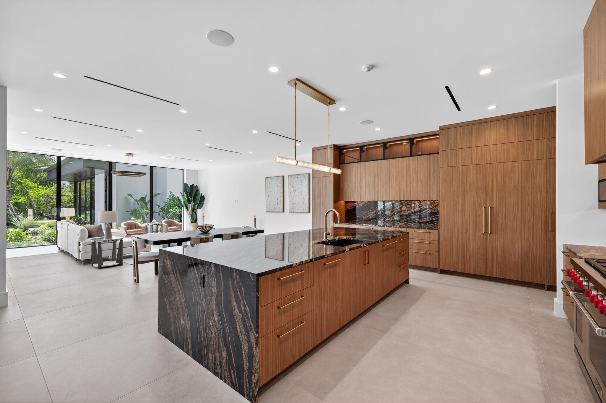 Victoria Isles 15-67 B - Residential