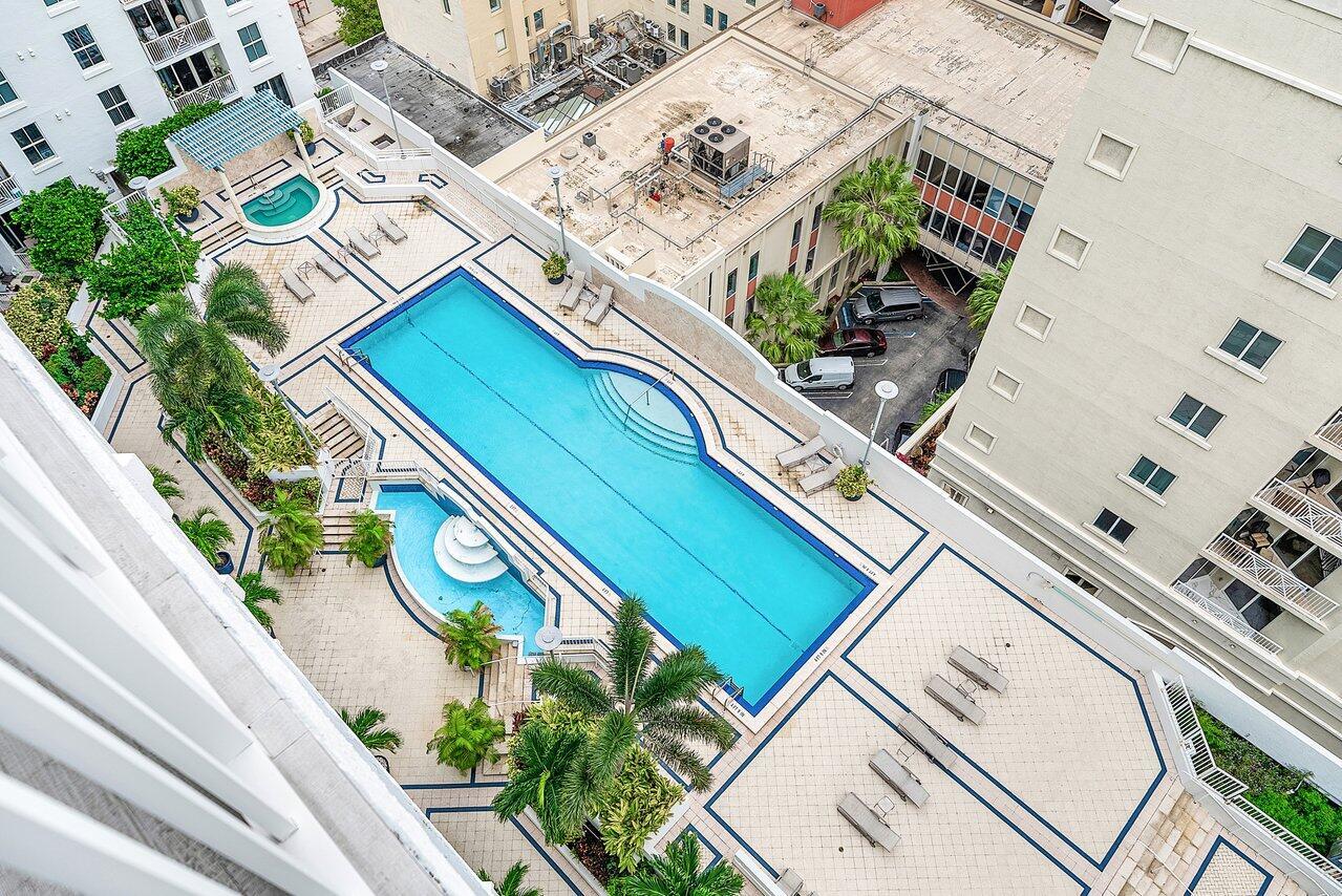 STRAND CONDO - Residential