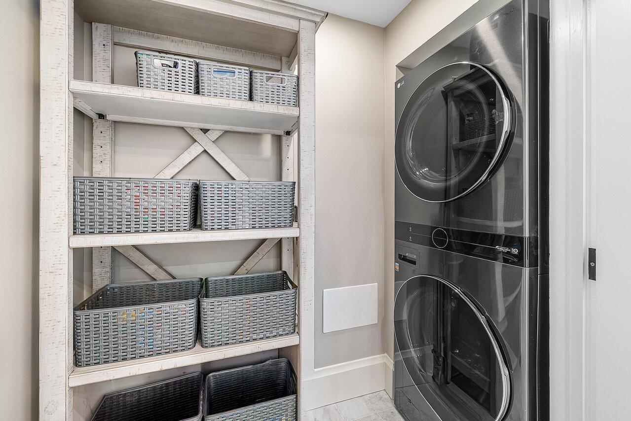 STRAND CONDO - Residential