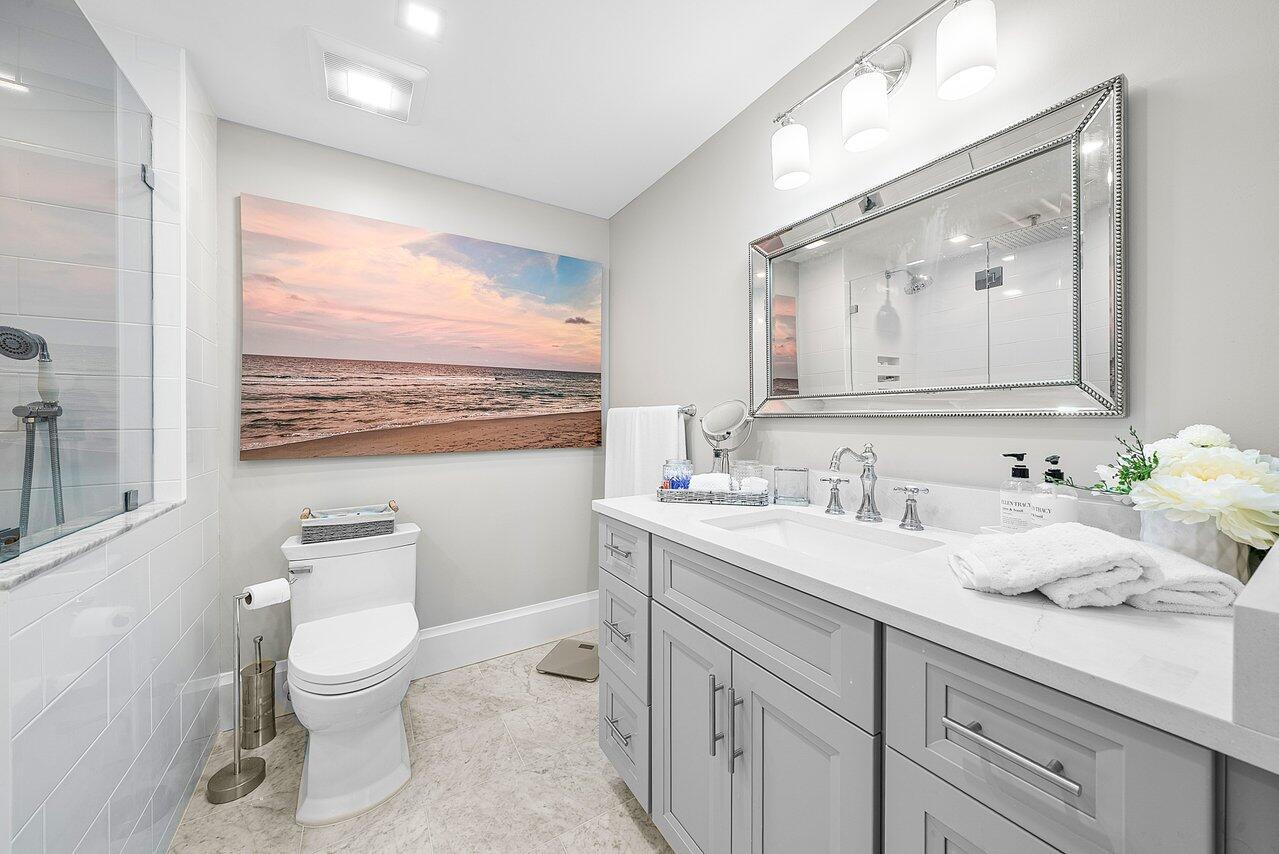 STRAND CONDO - Residential