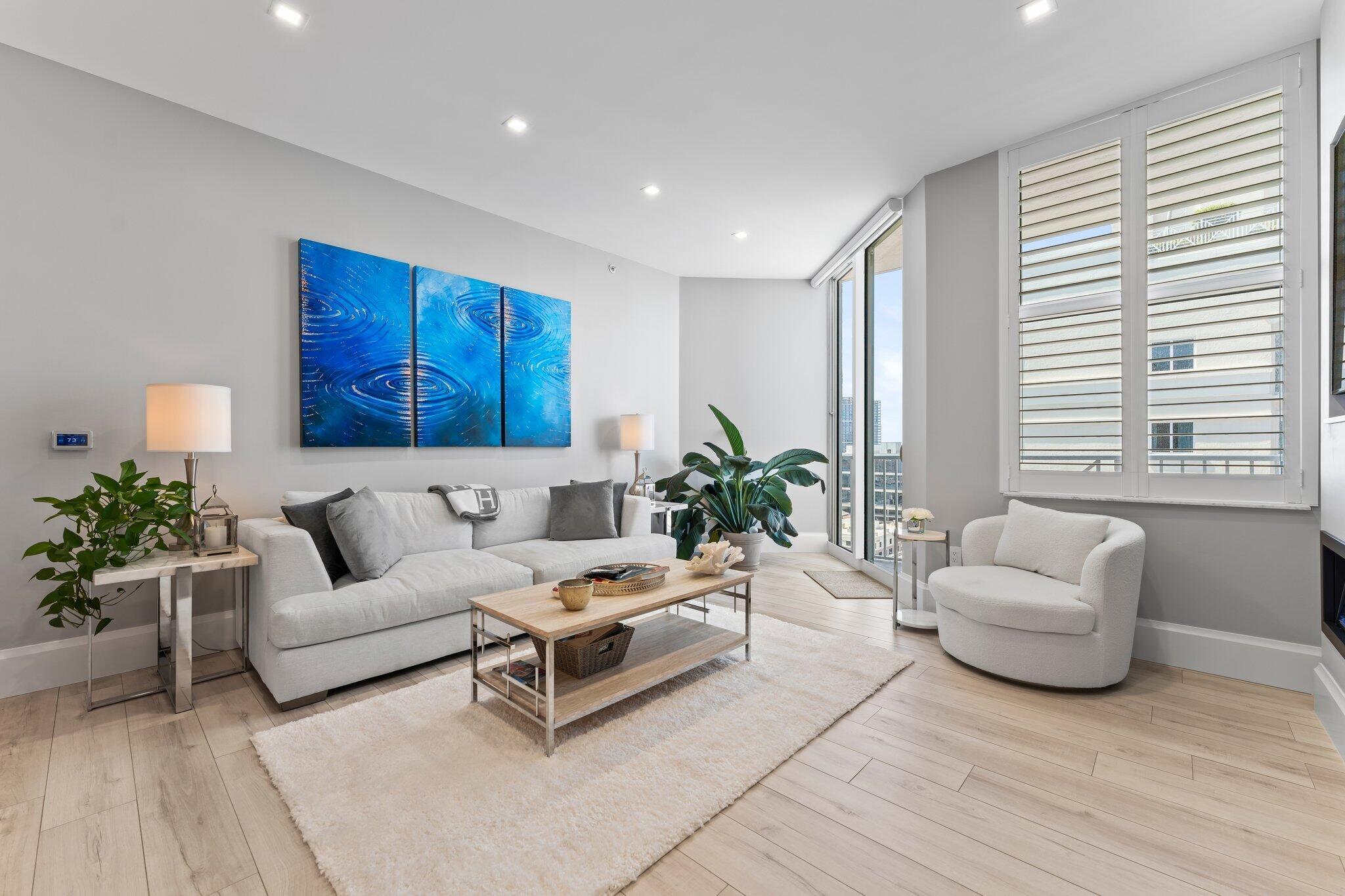 STRAND CONDO - Residential