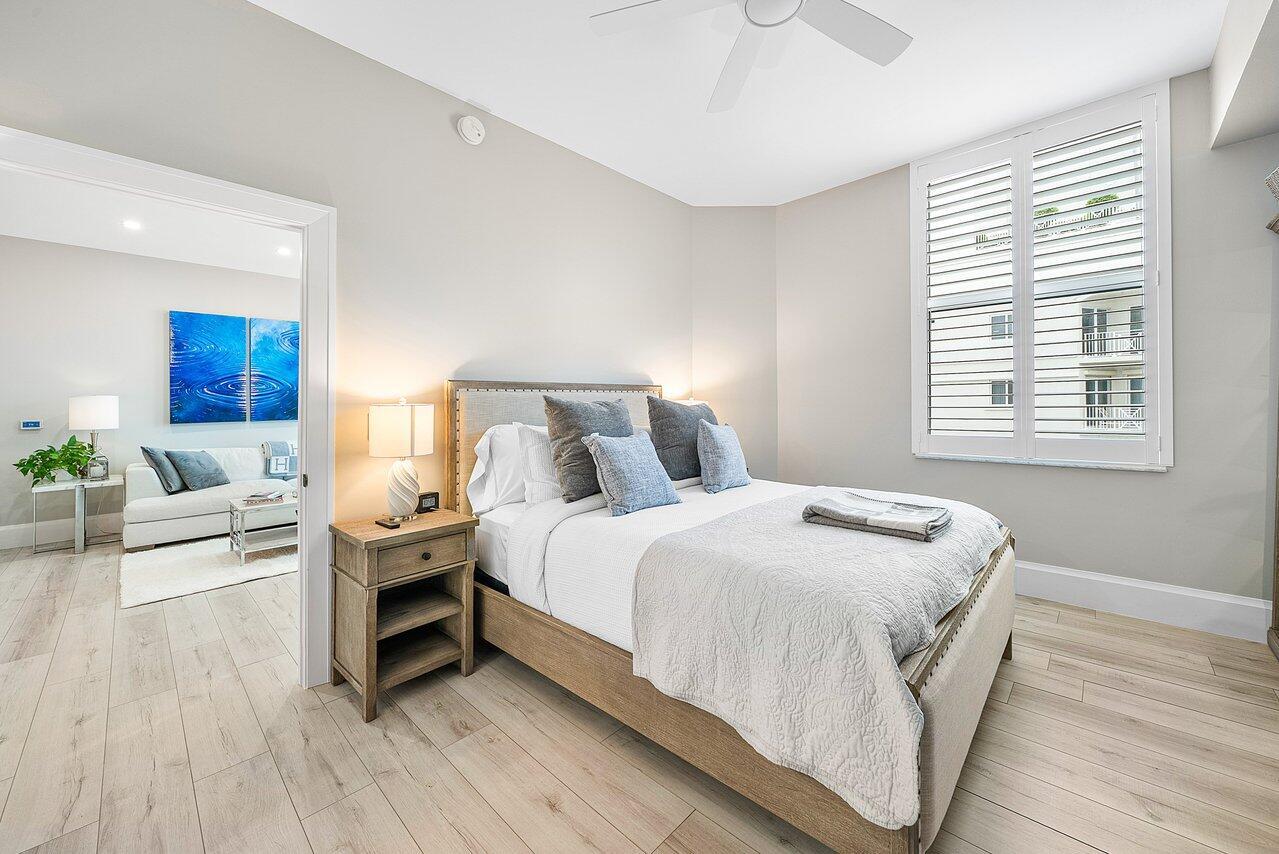 STRAND CONDO - Residential