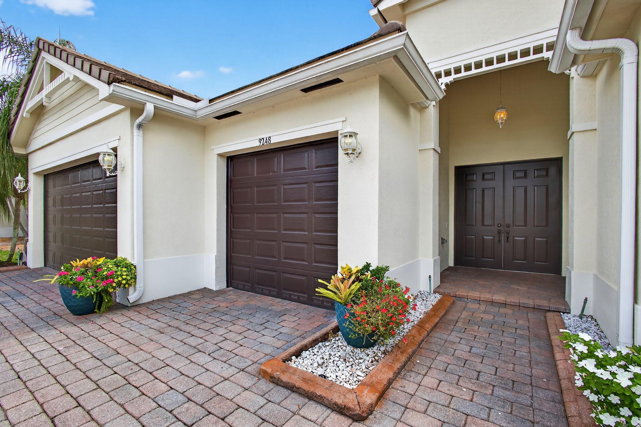 9248 Madewood Court