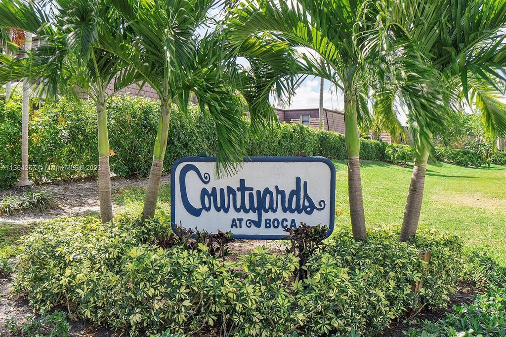 Photo of 7721 Courtyard Run W, Boca Raton, FL 33433 (MLS # R10902510)
