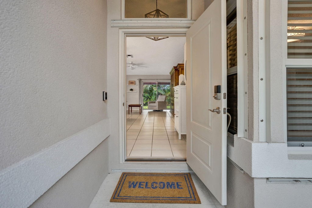 Photo of 3763 S LANCEWOOD Place, Delray Beach, FL 33445 (MLS # B26083268)