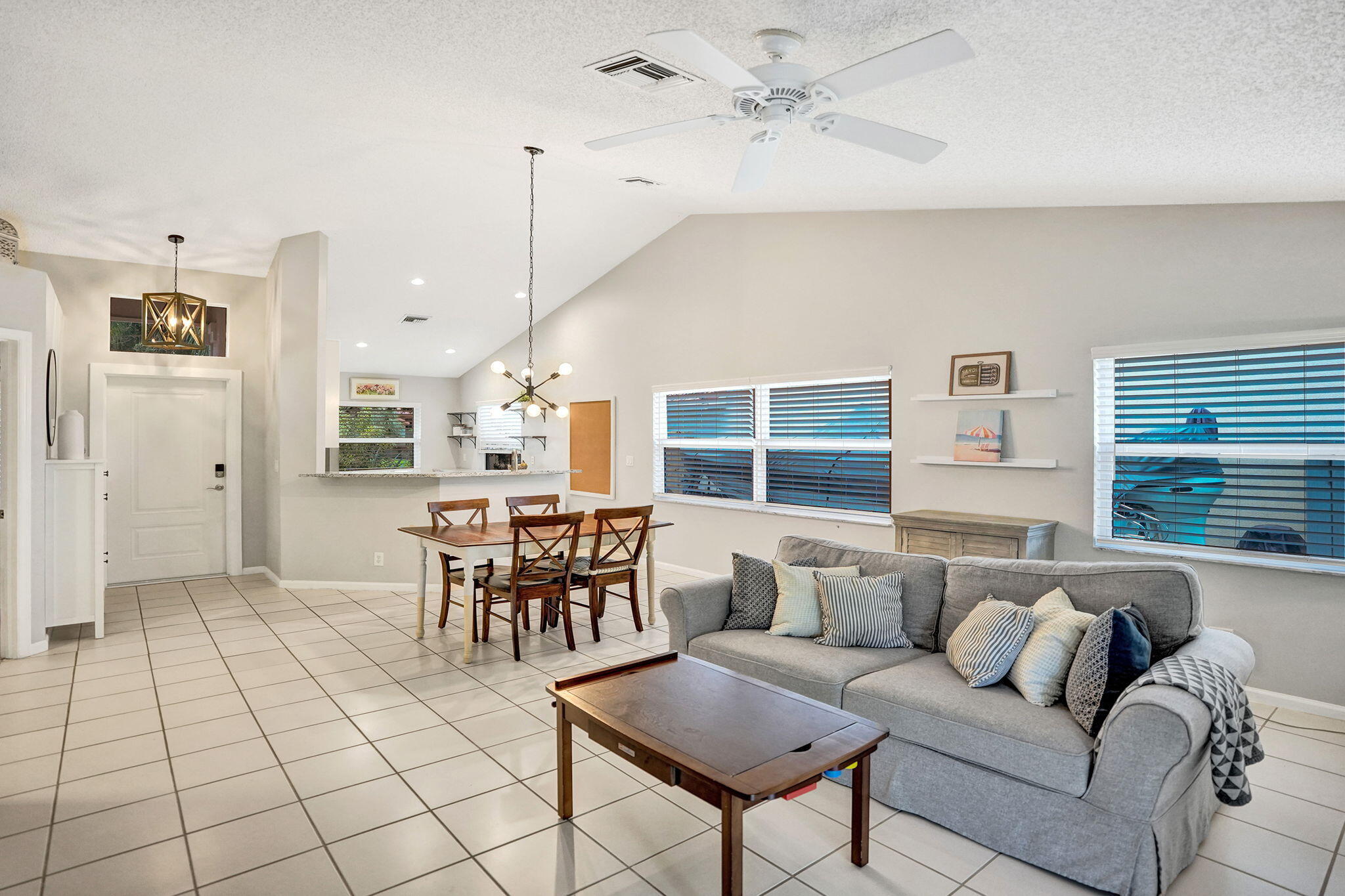 3763 S LANCEWOOD Place