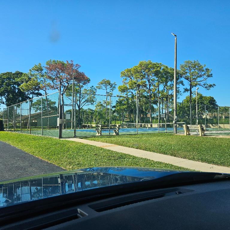 PINE RIDGE NORTH VILLAGE III CONDO - Residential Lease