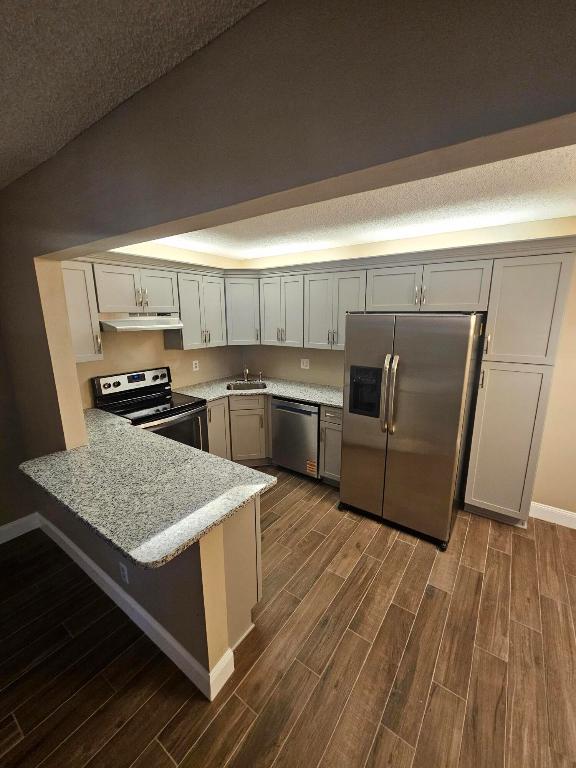 PINE RIDGE NORTH VILLAGE III CONDO - Residential Lease
